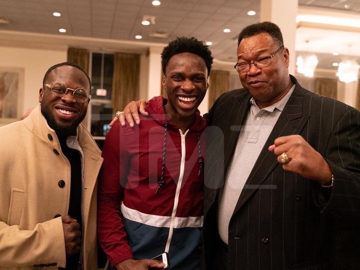 Osundairo Brothers Backstage With Big Boxers