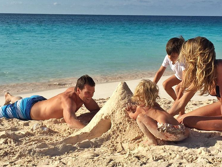 Tom Brady and Gisele Bundchen's Family Photos