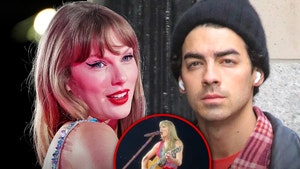 taylor swift and joe jonas getty 1