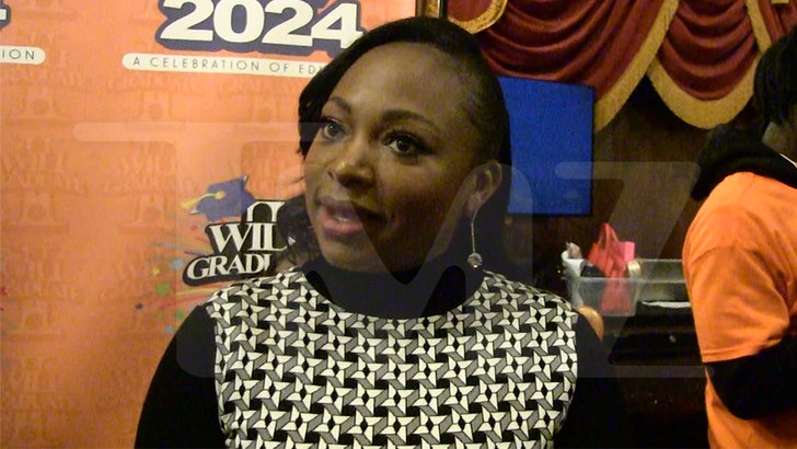 103024_naturi_naughton_kal