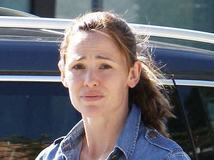 Jennifer Garner Upset Crying Church Palisades Fire Photos 2