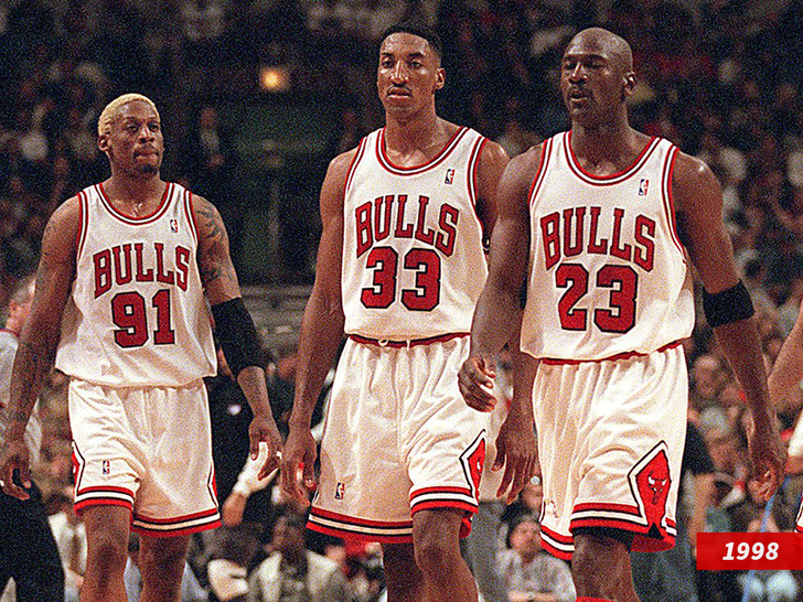 michael jordan, scottie pippen and dennis rodman