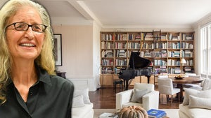 0220-Annie-Leibovitz-NYC-Condo-PRIMARY