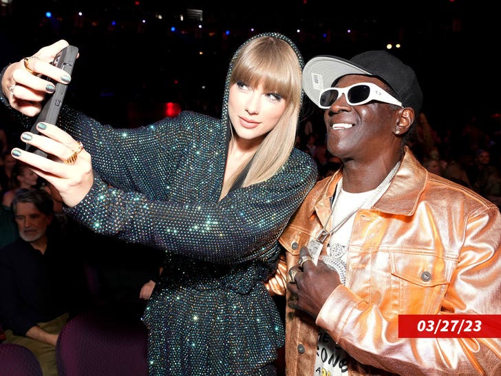 taylor swift flavor flav