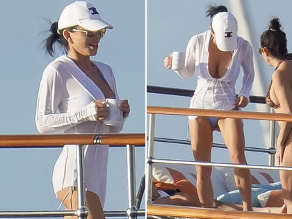 Jeff Bezos And Lauren Sanchez On Their Yacht In St Barts