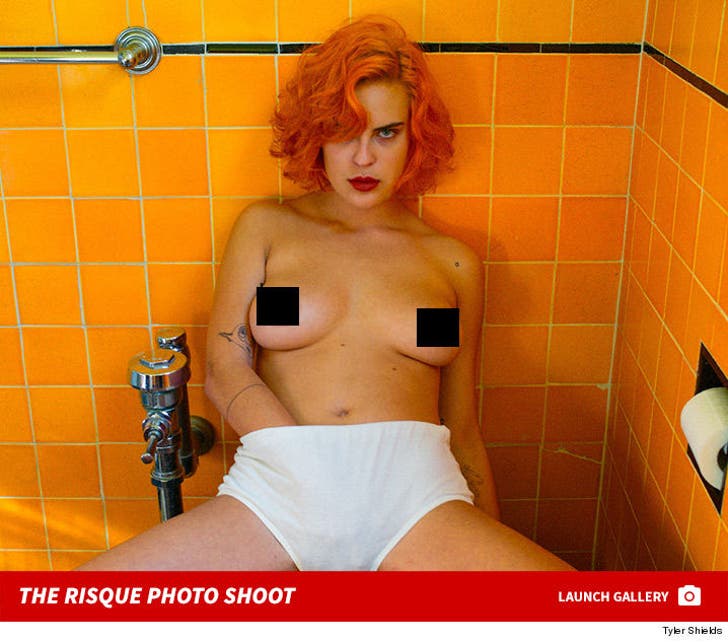 Tallulah Willis -- Feelin' Herself ... Very NSFW Shoot