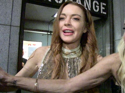 102619-lindsay-lohan-primary