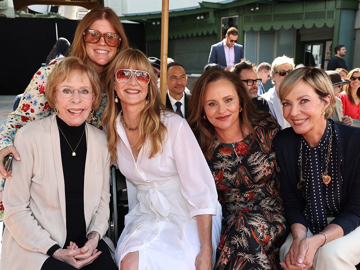 0620 Katie O'Connell, Carol Burnett, Laura Dern, Jayme Lemons and Allison Janney getty 2