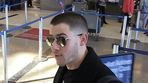 022817_nick_jonas_primary