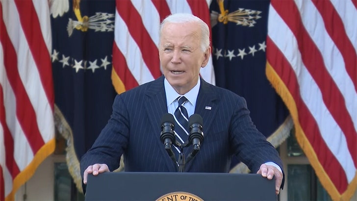 110724_joe_biden_livestream_kal