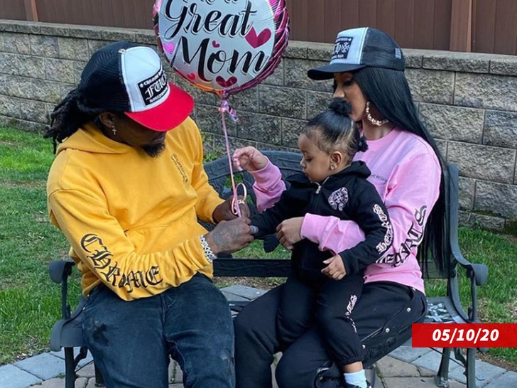 Cardi B and Offset -- Family Photos