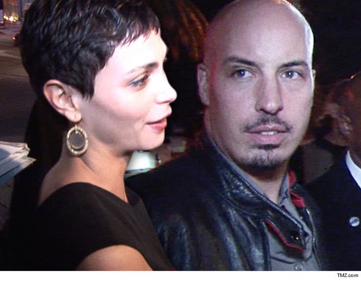 Gotham' Star Morena Baccarin -- My Ex Is Freaking Over :: 1114-morena-baccarin-austin-chick-tmz-3