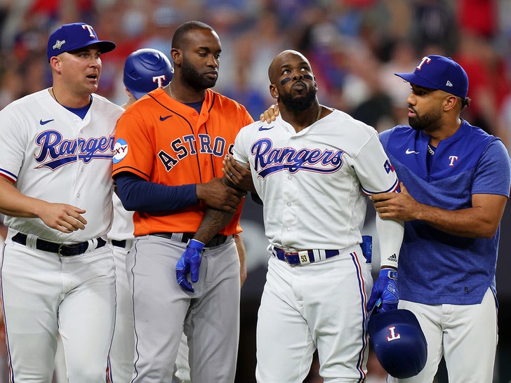 1021 aastros rangers fight getty 2