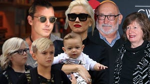 0327_gwen_stefani_and_family_getty_composite