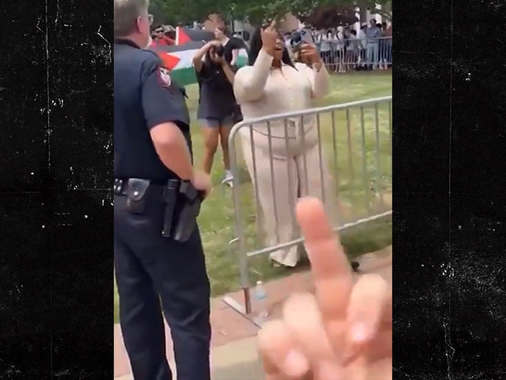 050324-mississippi-protest-middle-finger-primary