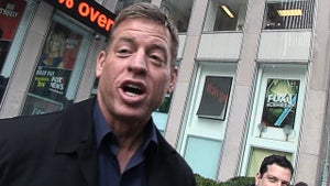 012616_troy_aikman_primary