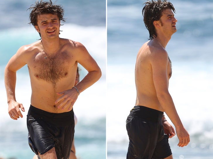 'Stranger Things' Star Joe Keery Goes Shirtless At Sydney Beach