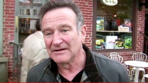 0812-robin-williams-tmz-03