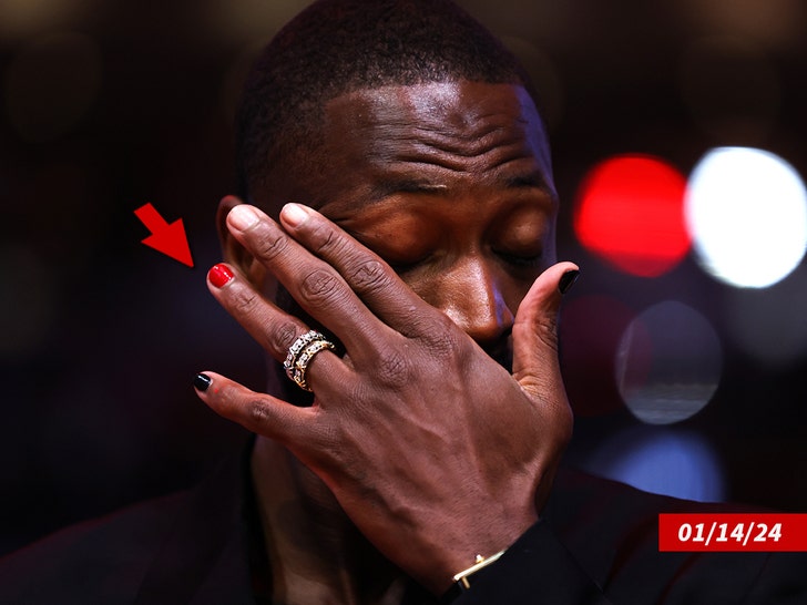 Dwayne Wade reacts during a Hall of Fame induction