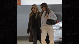 042524 Miley and Tish Cyrus seen today in West Hollywood - backgrid 