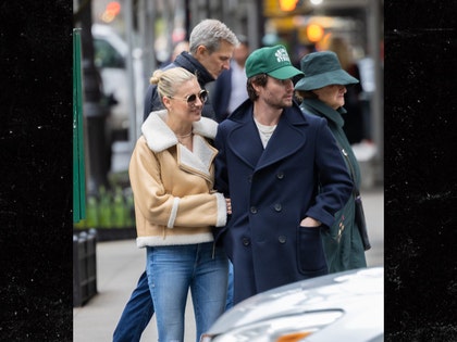 Kelsea Ballerini and Chase Stokes