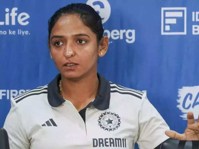 Harmanpreet Kaur (c)