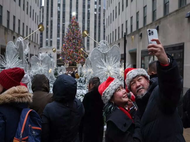 Christmas season in New York City: What's open and closed