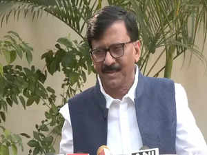 Sanjay Raut slams Mohan Bhagwat, says 'should not do politics in name of Ram Lalla'