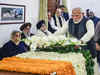 Political bigwigs line up to say final goodbye to Manmohan Singh, the OG reformer:Image