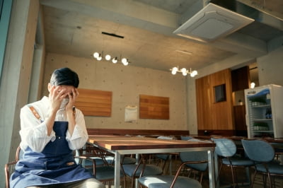 카페 사장님 CCTV 봤다가 '기겁'…음식 빼먹다 걸린 알바