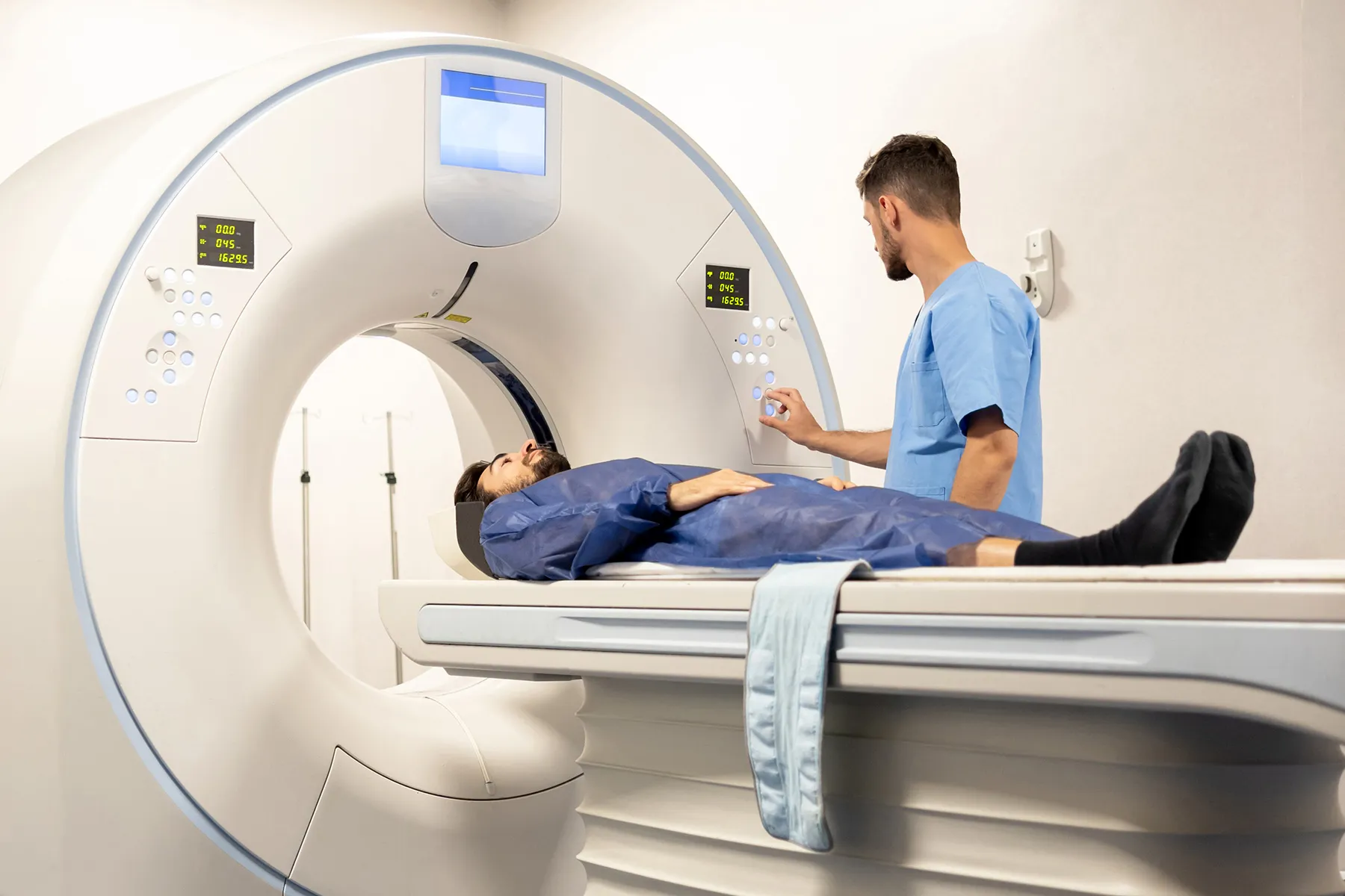 photo of PET scan procedure