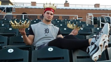 Tigers prospect overcomes injury to win Fall League Triple Crown