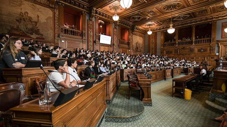 Model United Nations project highlights power of Olympic Truce for French youth ahead of Paris 2024