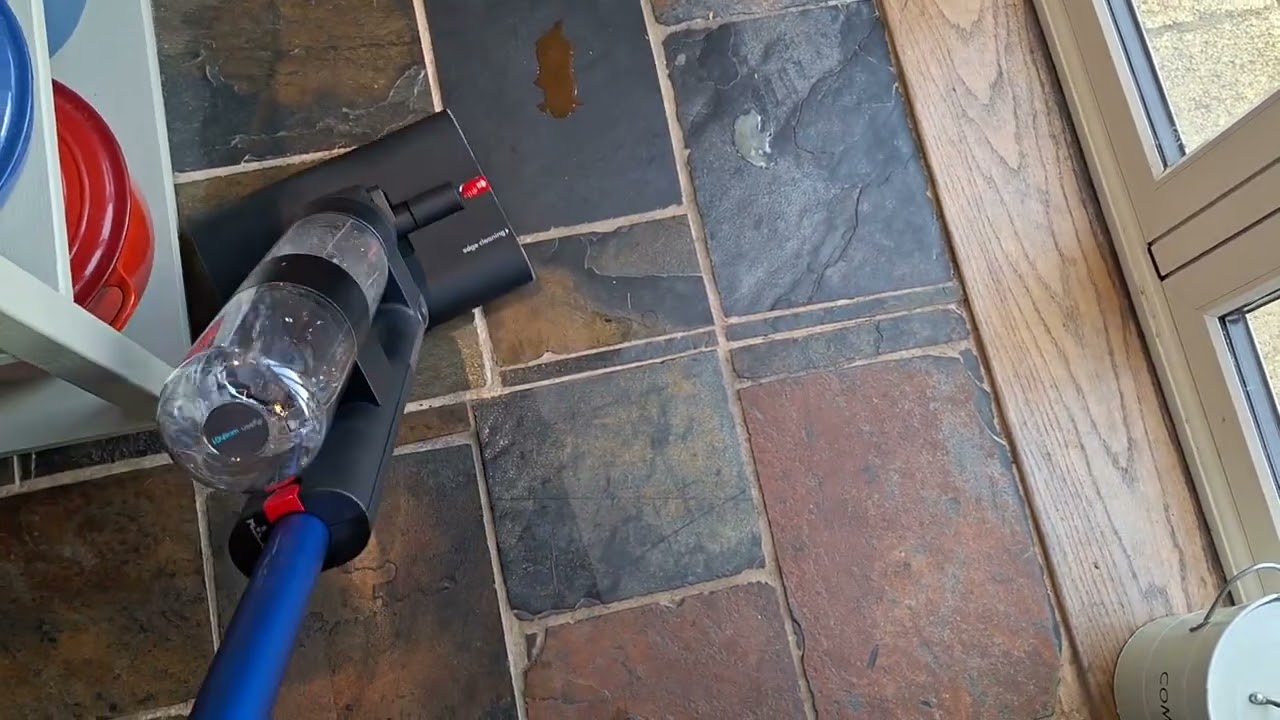 Dyson WashG1 - Coffee grounds test - YouTube