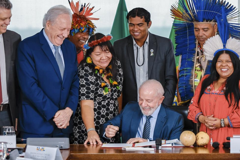 On Dec. 4, 2024, Brazilian President Lula signed the homologation of three Indigenous territories, bringing to 13 that he’s demarcated since taking office in January 2023. Image courtesy of Ricardo Stuckert/Office of the Brazilian Presidency.