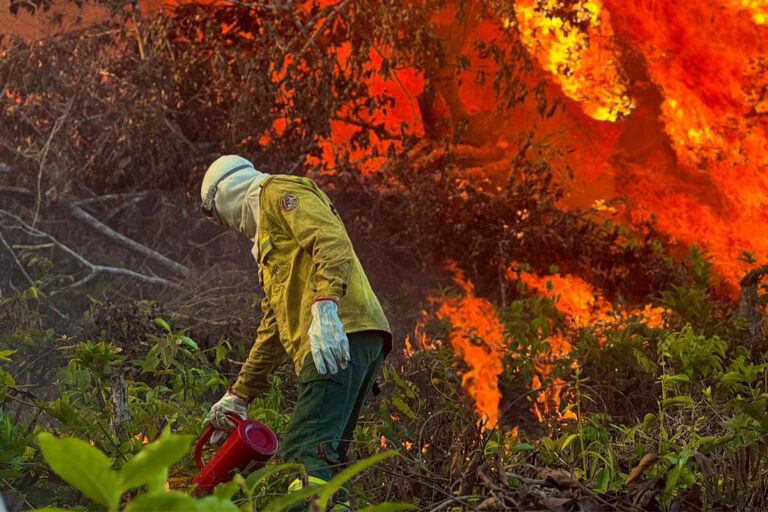 A firefighter in the Xingu Indigenous Territory.