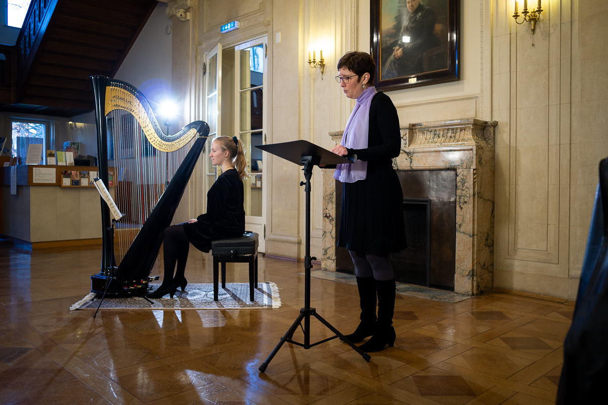 KulturKurier: Texte von Maria Zanders zur Weihnachtszeit