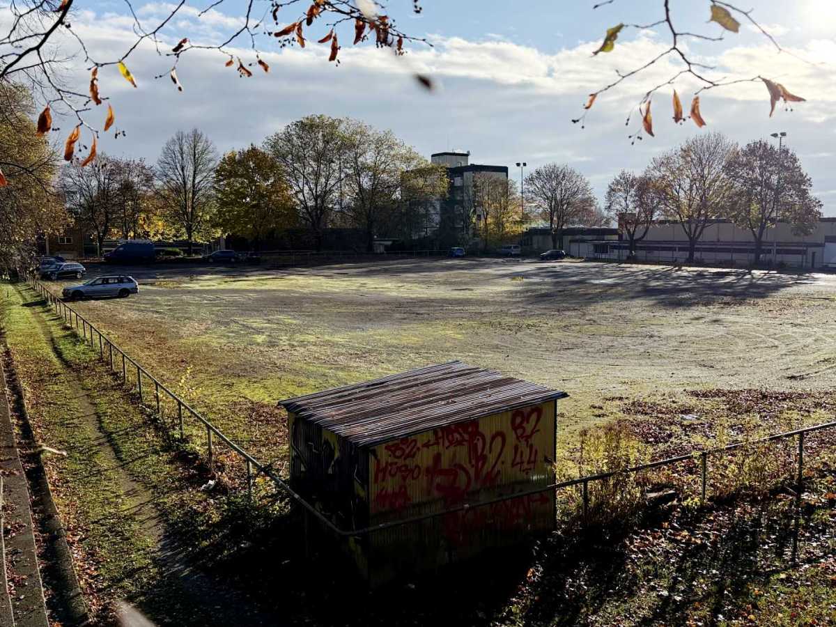 Stadt macht sich mit Nachdruck für Flüchtlingsheim am Stadion stark