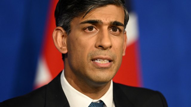 Rwanda policy in disarray as senior Tories warn Rishi Sunak his plan B won’t work