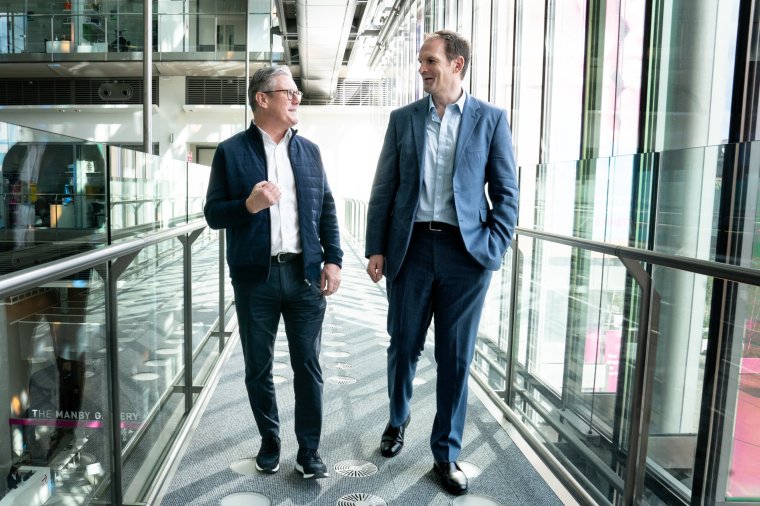 Labour Party leader Sir Keir Starmer welcomes MP and psychiatrist Dr Dan Poulter to the Labour Party at The Francis Crick Institute in London. The MP for Central Suffolk and North Ipswich quit the Tory Party in anger over the NHS crisis. Picture date: Monday April 29, 2024. PA Photo. Dr Poulter, a former Tory health minister and part-time working medic, made the shock announcement that he was crossing the floor to Labour on Saturday. See PA story POLITICS Labour. Photo credit should read: Stefan Rousseau/PA Wire