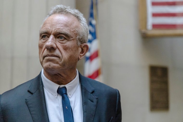 Independent Presidential candidate Robert F. Kennedy Jr. speaks to reporters at the Nassau County Supreme Court in Mineola, N.Y. on Wednesday, Aug. 21, 2024. (AP Photo/Stefan Jeremiah, Pool)