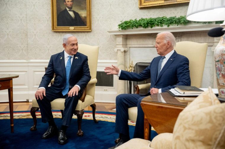 WASHINGTON, DC - JULY 25: U.S. President Joe Biden meets with Israeli Prime Minister Benjamin Netanyahu in the Oval Office at the White House on July 25, 2024 in Washington, DC. Netanyahu's visit occurs as the Israel-Hamas war reaches nearly ten months. (Photo by Andrew Harnik/Getty Images)