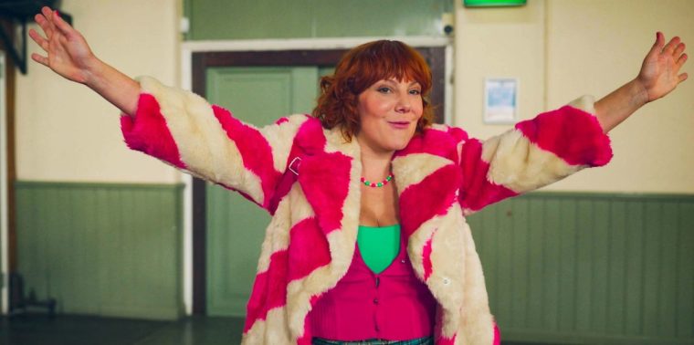 Alma's Not Normal,07-10-2024,1,Alma (SOPHIE WILLAN) ,Expectation TV,Expectation TV