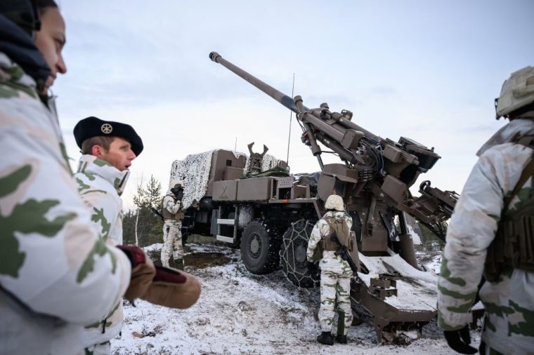 HEINU, FINLAND - NOVEMBER 19: Members of the French 93rd Mountain Artillery Regiment take part in live-firing exercises, as part of Exercise Lightning Strike on November 19, 2024 near Heinu, Finland. The live-fire exercise includes service members from 28 Allied and partner nations, and is taking place between November 4-24, across locations in Finland, Estonia, Germany, Poland, and Romania. (Photo by Leon Neal/Getty Images)