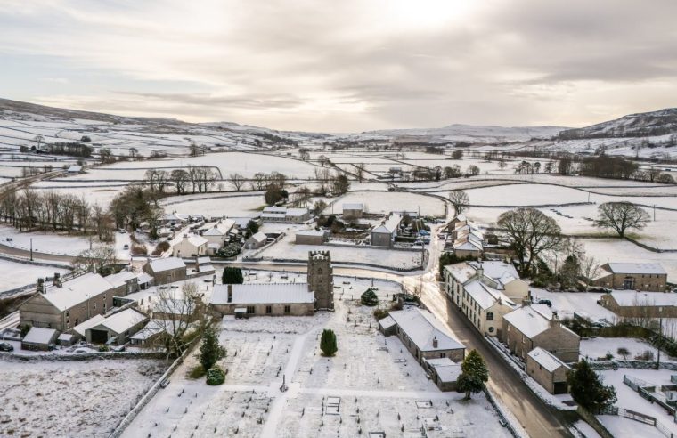 Fresh snow in Horton in Ribblesdale, North Yorkshire. Many Britons again faced freezing temperatures overnight ahead of a frosty and icy morning and the arrival of Storm Bert on the weekend. Picture date: Friday November 22, 2024. PA Photo. Photo credit should read: Danny Lawson/PA Wire