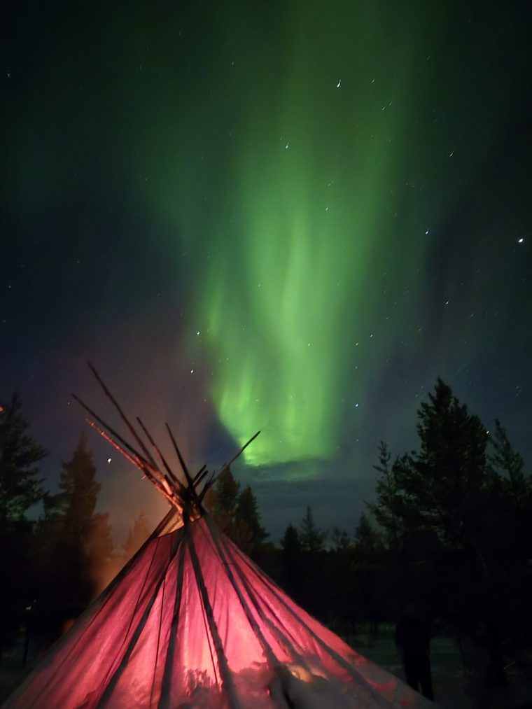 The Norther Lights in the night sky above the camp (Photo: Sophie Lam)