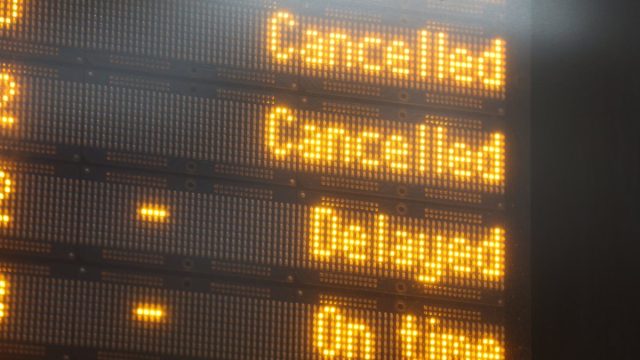 Trains hit by cancellation chaos during post-Christmas dash