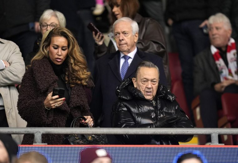 West Ham United chairman David Sullivan in the stands ahead of the Premier League match at St Mary's Stadium, Southampton. Picture date: Thursday December 26, 2024. PA Photo. See PA story SOCCER Southampton. Photo credit should read: Andrew Matthews/PA Wire. RESTRICTIONS: EDITORIAL USE ONLY No use with unauthorised audio, video, data, fixture lists, club/league logos or "live" services. Online in-match use limited to 120 images, no video emulation. No use in betting, games or single club/league/player publications.