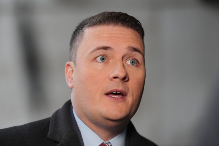 Health Secretary Wes Streeting speaks to the media outside BBC Broadcasting House in London, after appearing on the BBC One current affairs programme, Sunday with Laura Kuenssberg. Picture date: Sunday January 5, 2025. PA Photo. See PA story POLITICS Grooming. Photo credit should read: Jonathan Brady/PA Wire