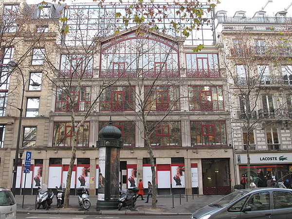 35 Boulevard des Capucines, workshop of Nadar and location of the first Impressionist exhibition in 1874